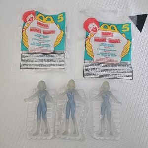 1996 Marvel Super Heroes Color Change Invisible Woman Figurine